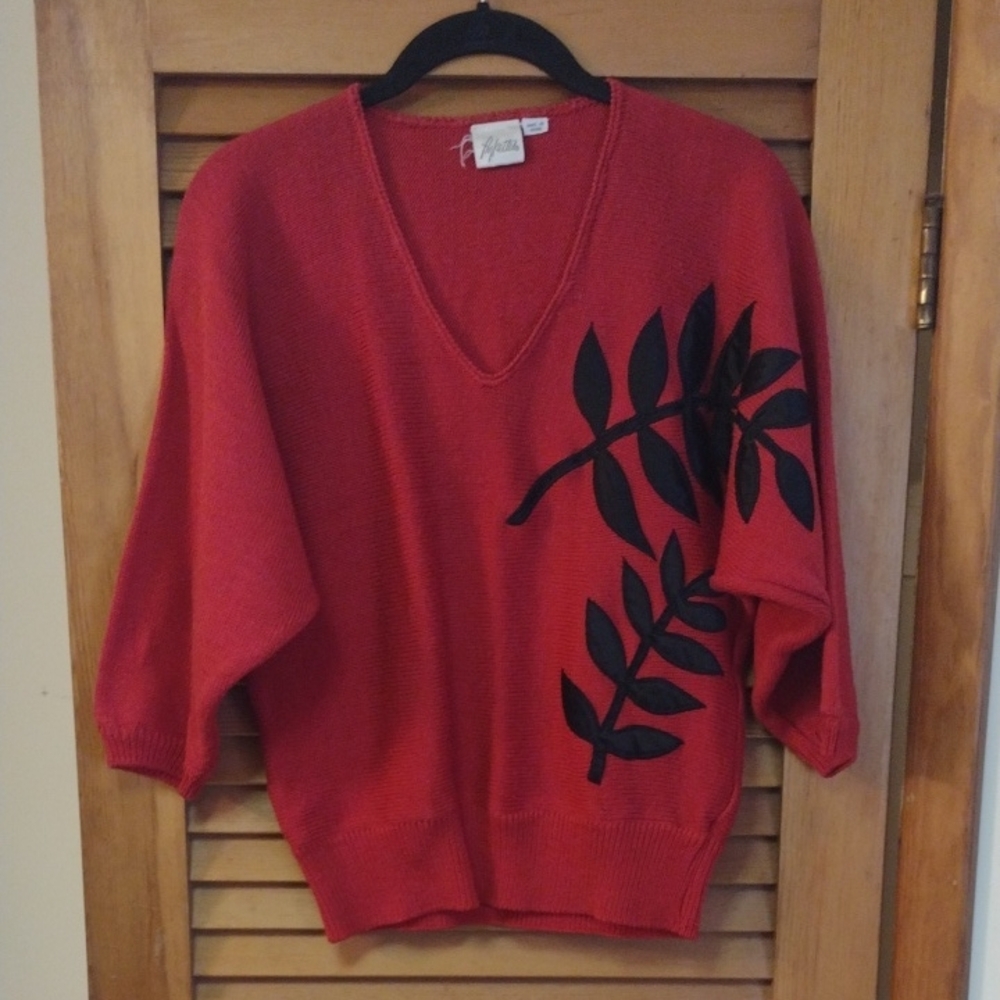 Red vintage Sweater with Black Leaf Design